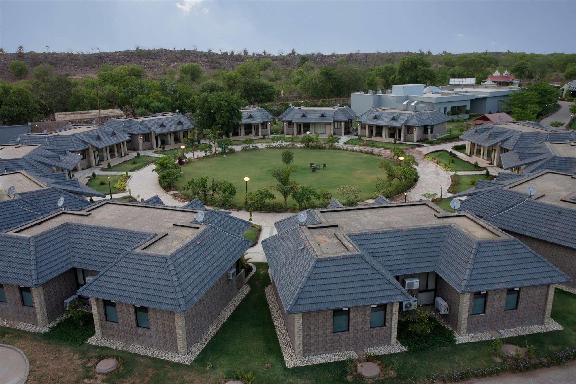 Shri Radha Brij Vasundhara Resort & Spa Govardhan Esterno foto