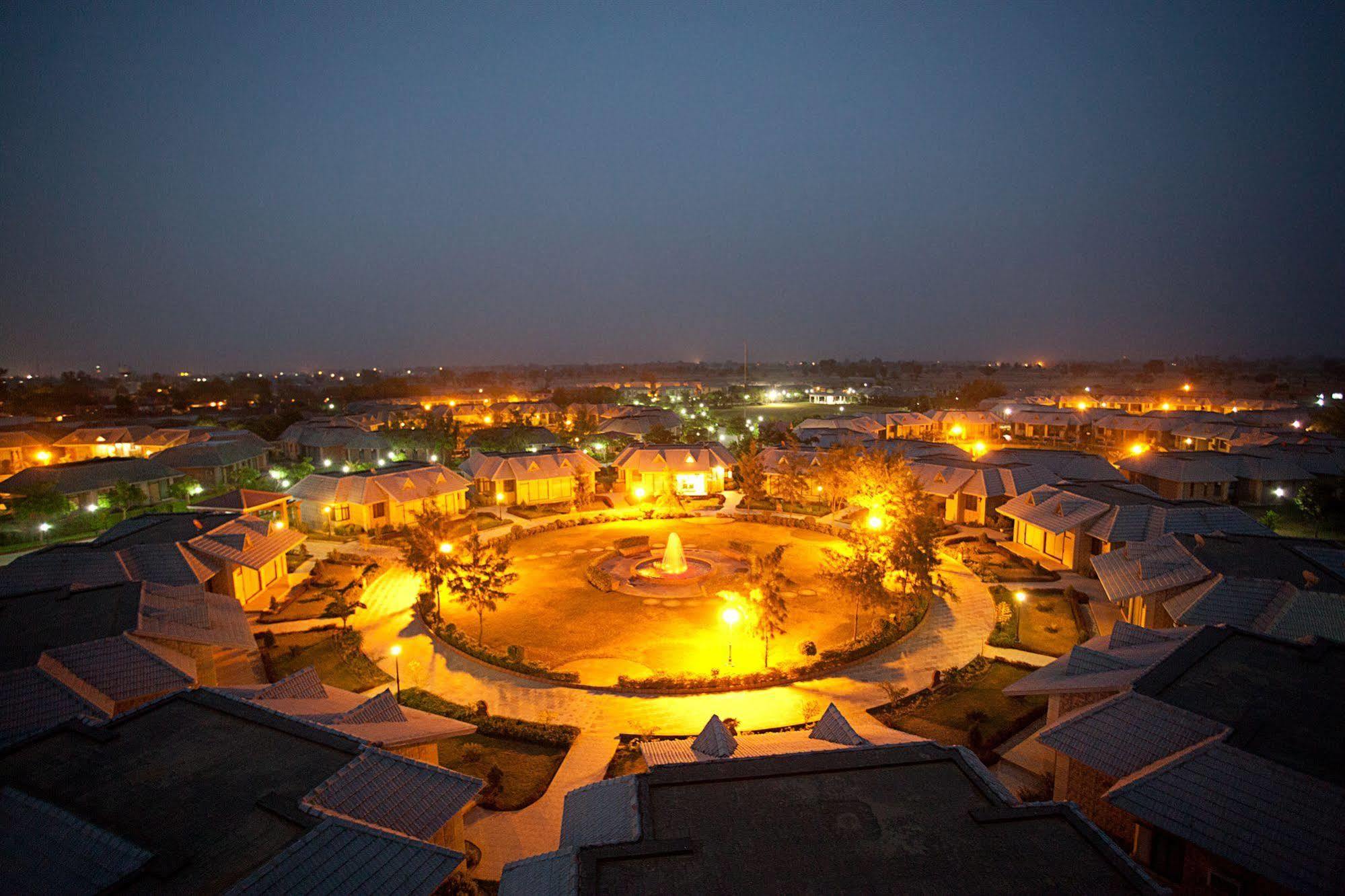 Shri Radha Brij Vasundhara Resort & Spa Govardhan Esterno foto