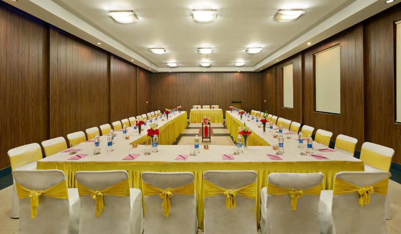 Shri Radha Brij Vasundhara Resort & Spa Govardhan Esterno foto